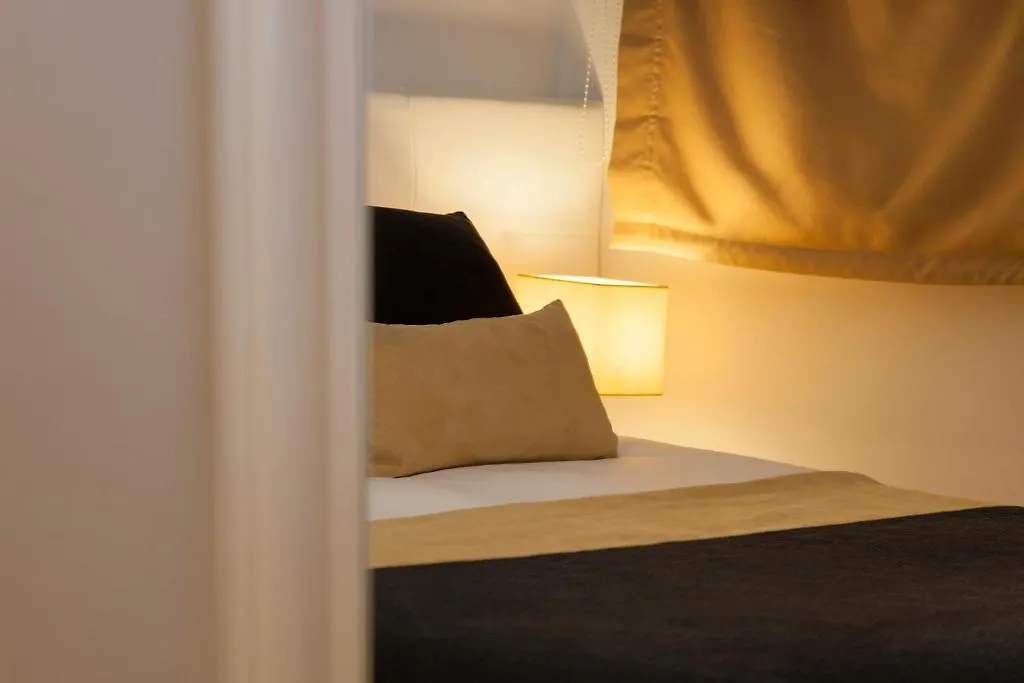 Hostal Goya Barcelona 2*,  Spain
