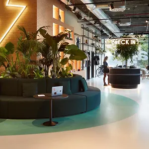 The Social Hub Poblenou מלון